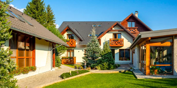 Pobyt na Liptove s raňajkami, neobmedzeným vstupom do vyhrievaného bazéna aj privátnym wellness