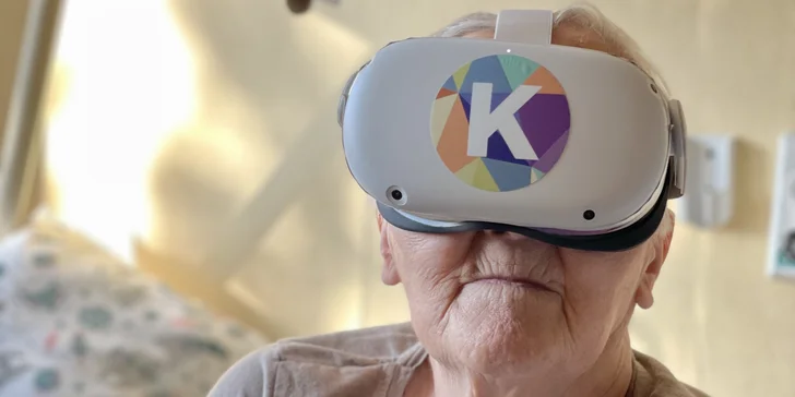 Virtuální zážitky Kaleido rozdávají radost. Půjčují virtuální brýle, díky kterým mohou senioři cestovat, relaxovat a kulturně žít.