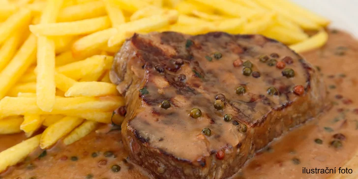 Kuřecí steak a zelenina z grilu či vepřový s omáčkou a přílohou + nápoj
