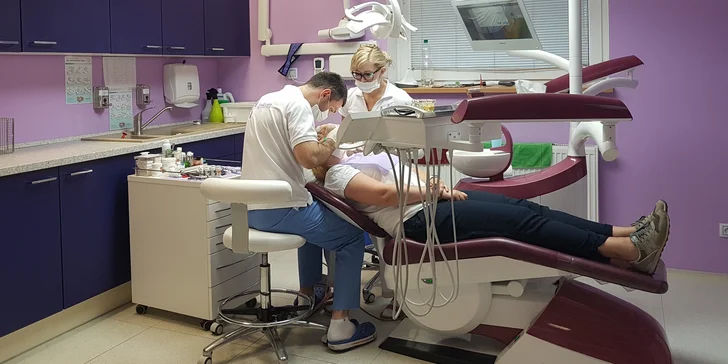 Vhodnost a možný rozsah implantace posoudí lékař na základě osobní prohlídky a počítačové tomografie (pro zhodnocení tloušťky kosti a výběru správné velikosti implantátu).