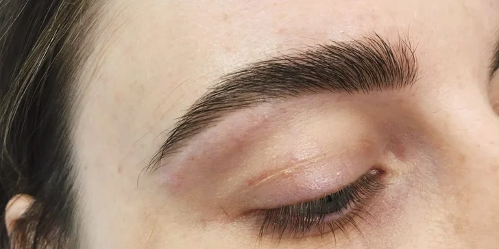 Na výběr máte laminaci obočí a lash lifting vč. barvení i kompletní balíčky.