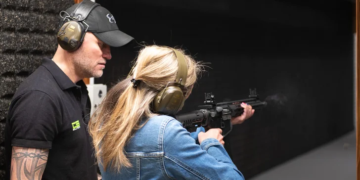 Střelbu si vyzkoušíte např. s puškou, brokovnicí či pistolí. 