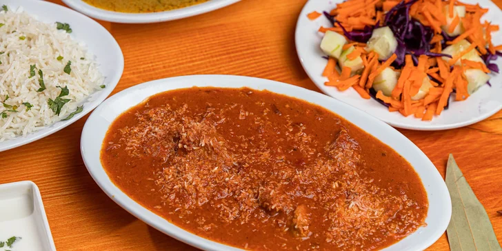 Vegetariánske hlavné jedlo: Paneer butter Masala 270 g - cottage cheese pripravený na paradajkách, cibuľke a smotanovej omáčke (7)