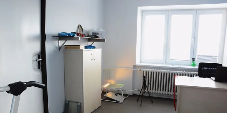 Interiér vyšetřovny.