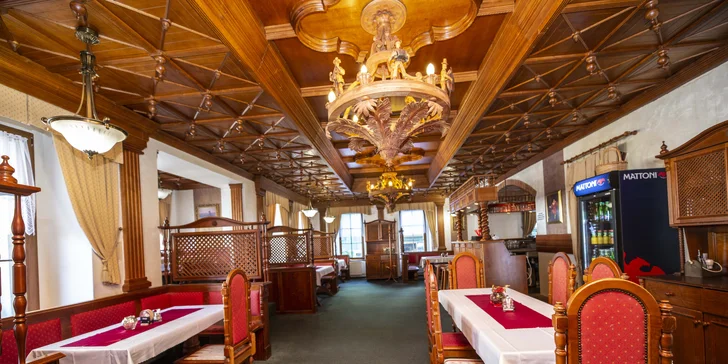 V hotelové restauraci vás čeká polopenze.
