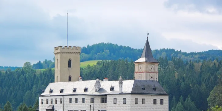 Za návštěvu stojí i hrad Rožmberk