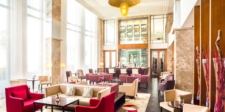 Lobby Lounge Port Wilson je tým pravým miestom na drink s priateľmi.