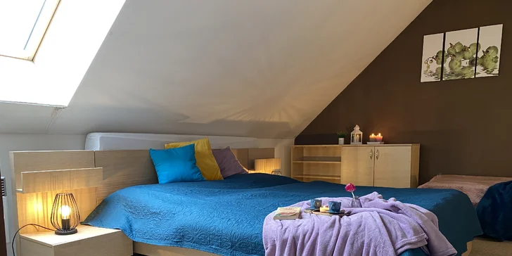 V hornej časti apartmánov sa nachádza priestor pre relax a spánok