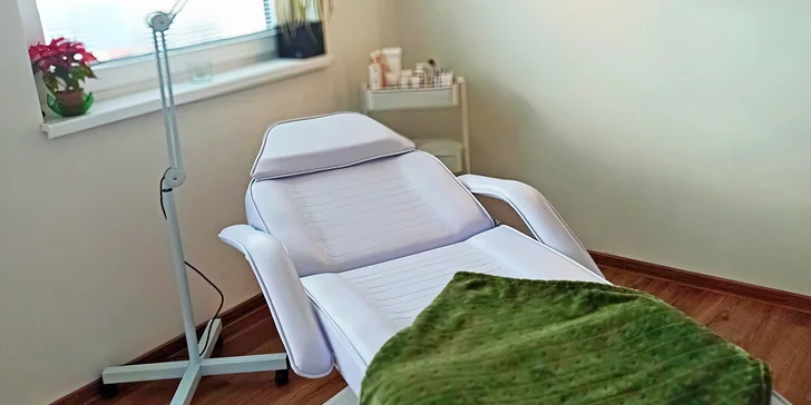 Vyzkoušejte jednu proceduru nebo pořiďte rovnou sérii čtyř ošetření, která vám zaručí ještě lepší výsledek.