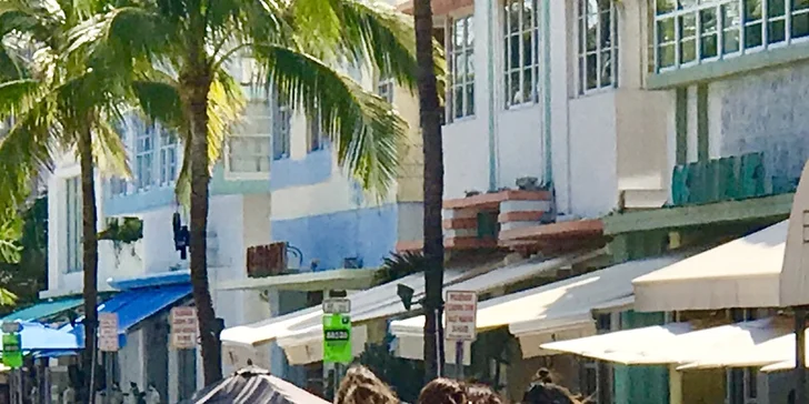 Miami nikdy nespí.