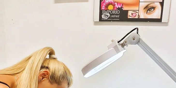 Chybět nebude ani hloubkové čištění ultrazvukovou špachtlí. 