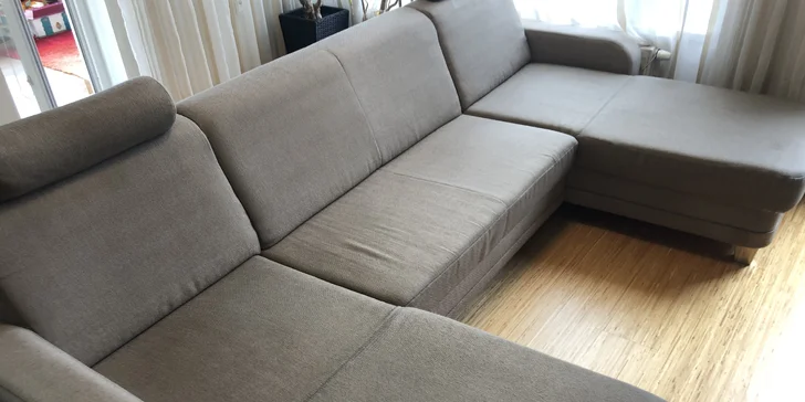 K čištění se používají profi stroje Kärcher a prostředky řady Premiere products.