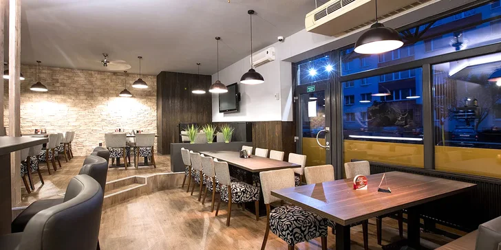 Vymazlený sushi set vám naservírují v restauraci Ngon. 