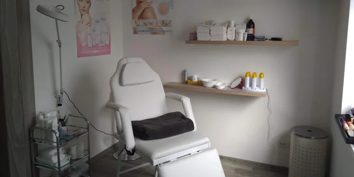 Zde pracují výhradně s německou profesionální kosmetikou Janssen Cosmetics, která je vysoce efektivní díky účinným aktivním přísadám. 