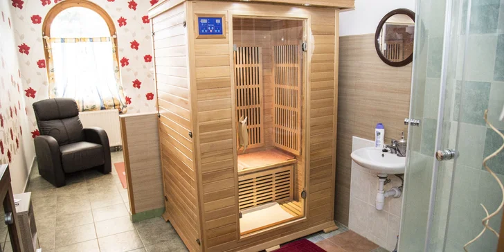 Tešte sa aj na relax, každý deň môžete využiť saunu alebo masážne kreslo.