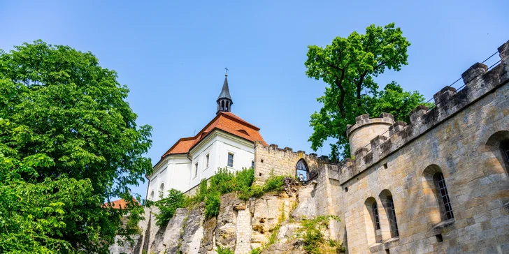 Spoznáte krásy Českého raja, prejdete sa kúzelnými uličkami Jičína.