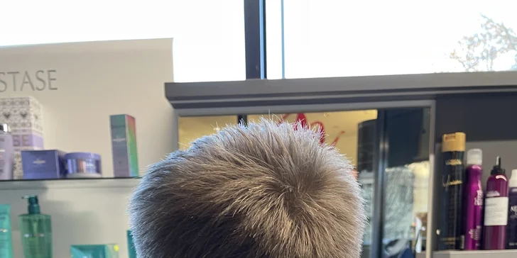 Kadeřnictví najdete snadno, je přímo v OC Atrium.