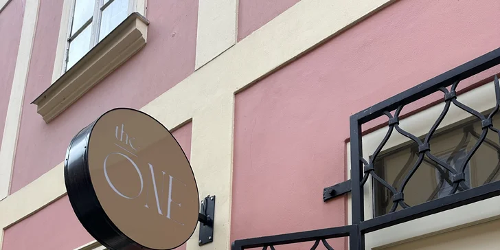 To vše vás čeká v centru Chebu, jen 100 m od náměstí Krále Jiřího z Poděbrad. 