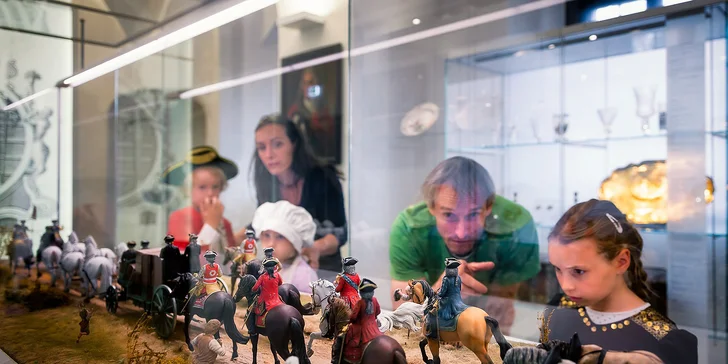 V Königsteinu je zastávka na prohlídku majestátní pevnosti těsně spjaté s českou historií.