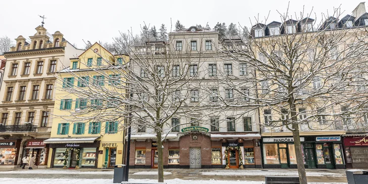 Hotel leží na skvělém místě - do centra města i k léčivým pramenům to je pár kroků.