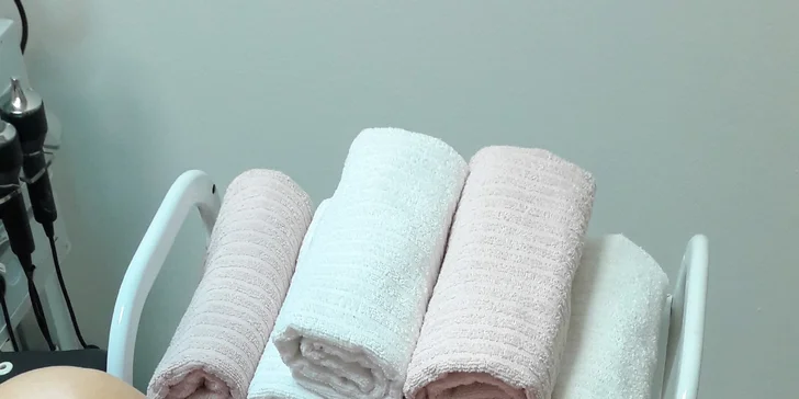 Depilace cukrovou pastou je stále oblíbenější metodu depilace. 