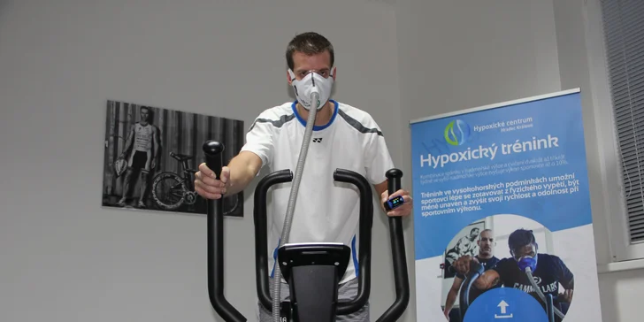 Hypoxický trénink probíhá na orbitreku, rotopedu nebo cyklotrenažeru. 