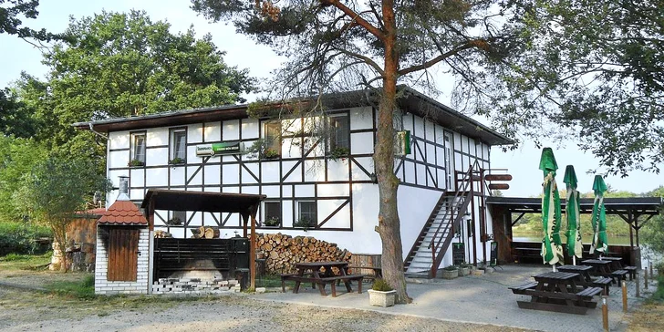 Rybářská Bašta poskytne příjemné zázemí nejen milovníkům rybaření. 
