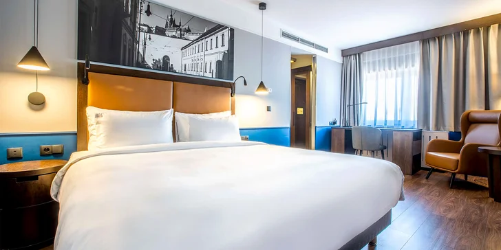 Moderní hotel v secesní budově blízko Václavského náměstí: snídaně i poukaz do baru