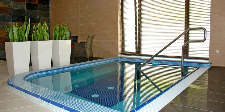 Relax v Piešťanech: pobyt se snídaní, masáží i wellness