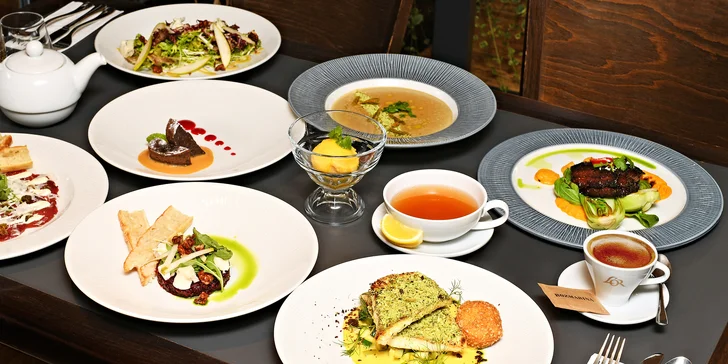Navštivte restauraci Rosmarina a pochutnejte si na šestichodovém menu. 