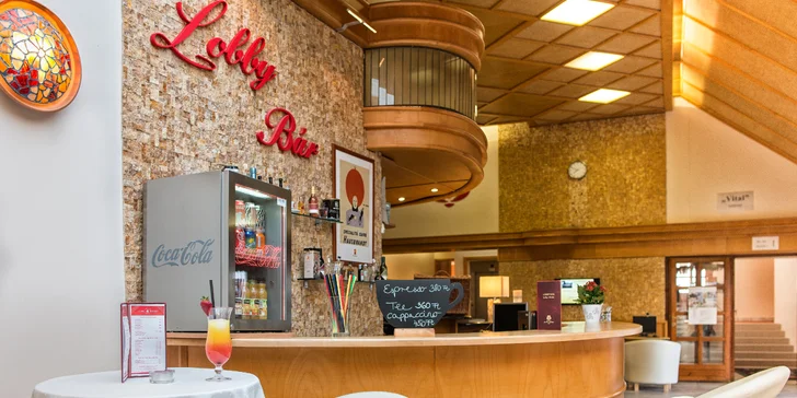 Lobby Bar