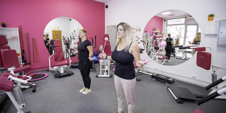 V ceně máte i potřebné osvěžení během tréninku – vodu, iontové nápoje a proteinové shaky.