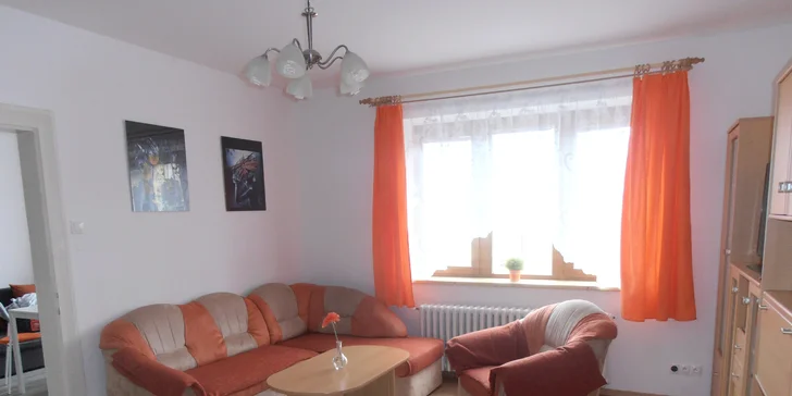 pokud si budete chtít vyrazit celá rodina, určitě vás potěší, že děti do 14,99 let se s vámi mohou ubytovat zdarma. 