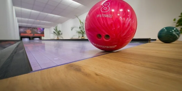 Za poplatek je k dispozici také bowling.
