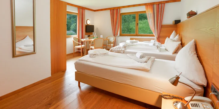 Bydlet budete v hotelu Künstleralm přímo v Kaprunu.