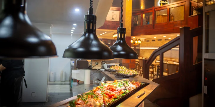 Molly Restaurant & Shisha Bar