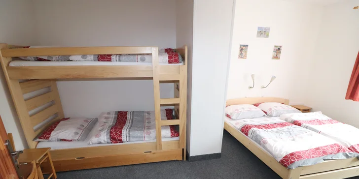 V penzionu myslí i na děti, je tu pro ně skvělé zázemí a k zapůjčení mají postýlky, nočníky i vaničku. 