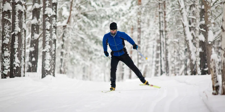 Profíci ve SKIcentrum Brno vaše lyže, běžky nebo snowboardy vyloženě vymazlí. 