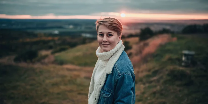 Upravené fotky v digitální podobě dostanete obvykle do týdne (garance je do 14 dní). 