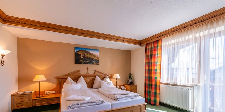 Celý hotel vás nadchne svým typicky tyrolským duchem.
