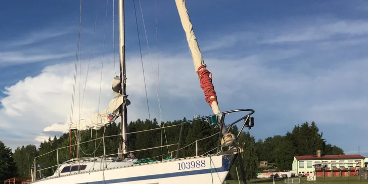 Užijete si nádherné výhledy a klid vodní hladiny.