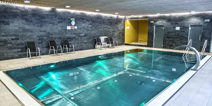 V hotelu Ski*** v Novém Městě na Moravě můžete každý den relaxovat ve wellness, ale také poznávat krásy Vysočiny pěšky i na kolech.