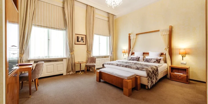 Luxusné zázemie v samotnom srdci Prahy: 5* hotel, secesné izby s pripravenou fľaštičkou, bohaté raňajky