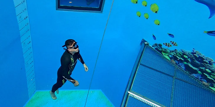 Kurz freedivingu v 8 metrů hluboké jámě pro 1, pro 2 či celou rodinu