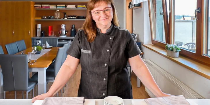 Učit vás bude Zdena Slaná, která se gastronomii věnuje celý profesní život a několikrát vařila i v pořadu Dobré ráno na ČT v Brně.
