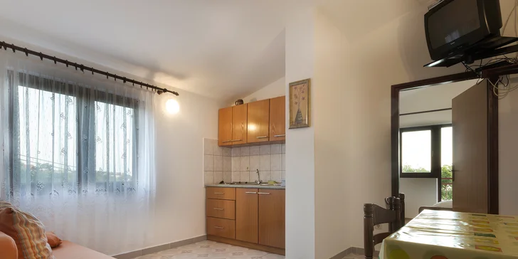 Jistě vás potěší i klimatizace a vlastní balkon. 