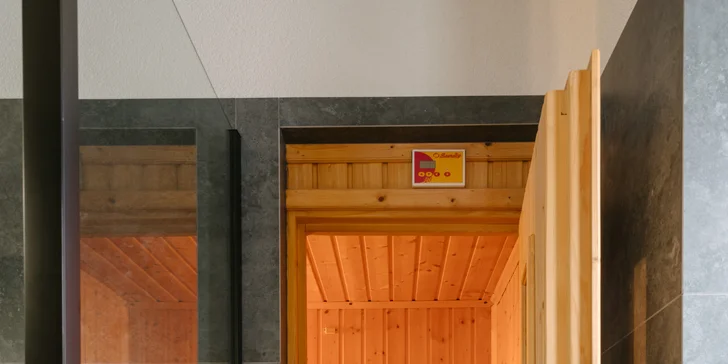 K dispozícii budete mať aj vlastnú fínsku saunu – neobmedzene počas celého pobytu.