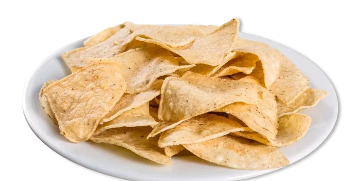 Nechybí ani nachos s omáčkami. 