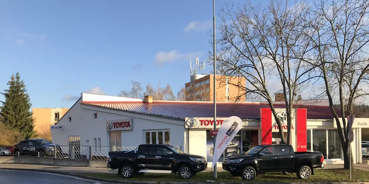 Společnost Toyota Dolák založil profesionální závodník, tady autům prostě rozumí.