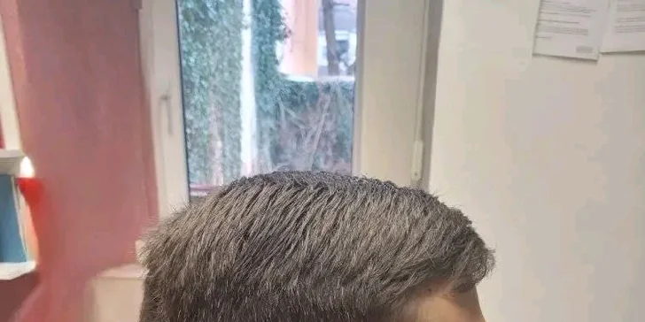 Vlasy vám kadeřnice umyje, ostříhá a nastyluje. 